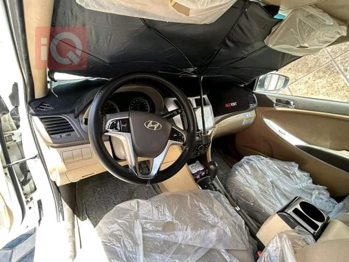 هیوندای ئەکسنت